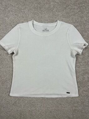 Hollister White Ribbed Short Sleeve Cropped Tee - Crew Neck